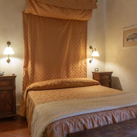 Hotel Clitunno Spoleto Kültér fotó