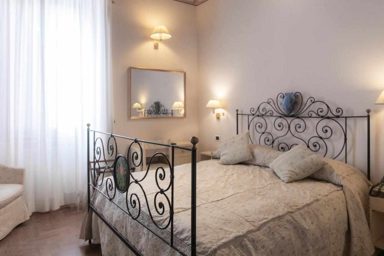 Hotel Clitunno Spoleto Kültér fotó