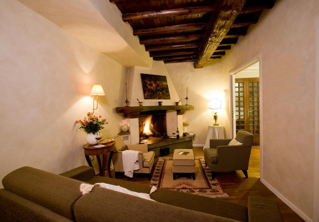 Hotel Clitunno Spoleto Kültér fotó